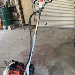 クボタ自走草刈機　カルマックスの画像