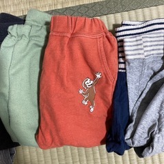 90サイズ　ズボンの画像