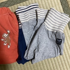 90サイズ　ズボンの画像