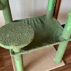 キャットタワーの画像