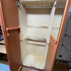 洋服ダンスの画像