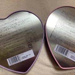 しなこボンボンのピンク缶パープル缶の2個。開封済みで中身在庫あり。の画像