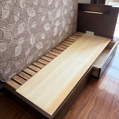 【値下交渉可】シングルベッドセットの画像