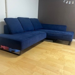 ソファーの画像