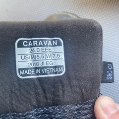 登山靴　キャラバンの画像