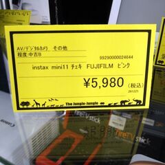 リユースのサカイ浦和店 【G206】instax mini11 チェキ FUJIFILM ピンクの画像