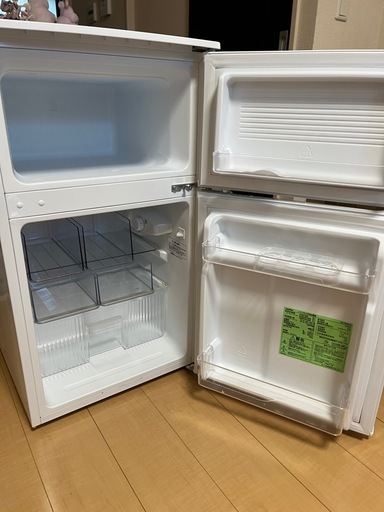 COMFEE' 冷蔵庫 90L ホワイト（RCT90WH/E） (高橋) 黒磯のキッチン家電