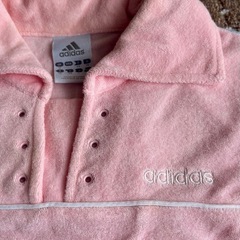 着用少なめ★adidasパイル地M★半袖の画像