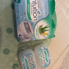 試供品などのコスメセットの画像