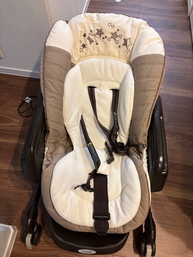 交渉中　美品　コンビ　ネムリラ　ハイローチェア　オートスウィング