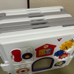 ベビーサークルの画像