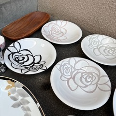 和風食器セットの画像