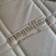 magnifiex マットレス　シングル　カバーつき　の画像