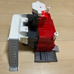 トミカワールド変形出動！ビックファイヤー&コマンドステーション
　　　　の画像
