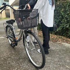 自転車、ママチャリ、鍵付き、24インチの画像