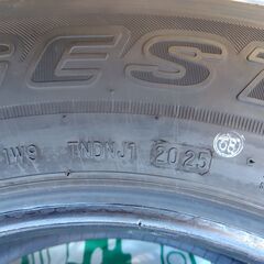 ジムニー純正新車外しタイヤ、ブリジストンノーマル195/80R15　4本の画像