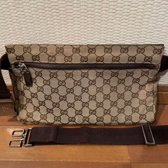 GUCCI ウエストポーチ　の画像