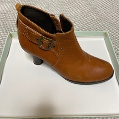 ショートブーツの画像