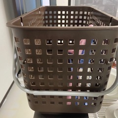 カゴと耐震セットの画像