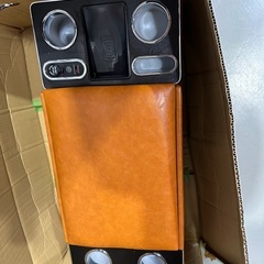 CRAFTWORKS（クラフトワークス）ハイエース 200系 専用コンソールボックスの画像