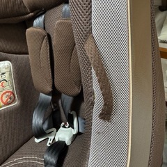 アップリカ チャイルドシート クルリラの画像