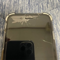 【12/30、31限定特価】iPhoneSE 第二世代 64GBの画像