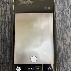 【12/30、31限定特価】iPhoneSE 第二世代 64GBの画像