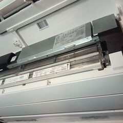 安心の電気工事士がお伺い致します！大型14畳用！希少な100V電源！ハイスぺック機種！取り付け工事無料！取外し工事無料！配送込み！保証付き！エリア限定の画像