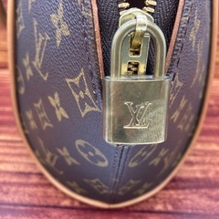 LOUIS VUITTONより【ハンドバッグ モノグラム M51127】の画像