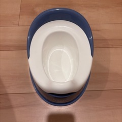 数回使用のみ　おまるの画像