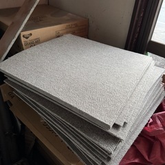 タイルカーペットの画像