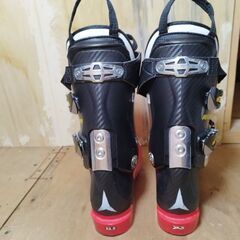 スキーブーツ　Atomic Redster　22.5cmの画像