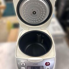 【自社配送は札幌市内限定】TIGER/タイガー マイコン炊飯ジャー 10合 JBH-G182 2020年製 ホワイト系 中古品 一部破損個所アリの画像
