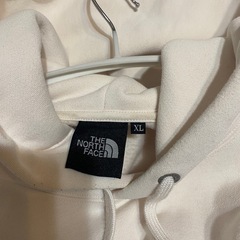 ノースフェイスパーカー
の画像