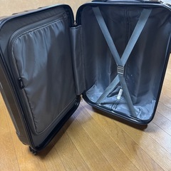 キャリーケースの画像