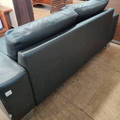 【愛品倶楽部柏店】BoConcept ボーコンセプト 肘付ワイド2人掛けソファ 本革 黒 I.D.V. 幅180cmの画像