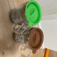 ディズニー キャラクターマグ（フタ付き）2個セット／中古の画像