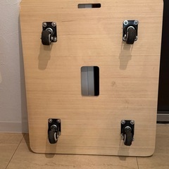 キャスター付き 木製平台車 60×45cm／中古の画像