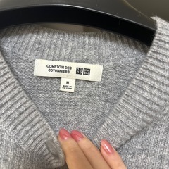 Uniqlo カーディガンの画像