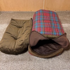 猫ハウス　キャットハウス　ベッド2個の画像