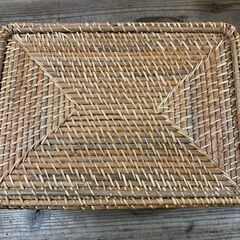 無印良品 重なるラタン長方形バスケット 中 タグ付き 在庫①の画像