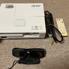 Acer プロジェクター　FULL HD H6510BDの画像