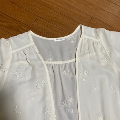 羽織るものの画像