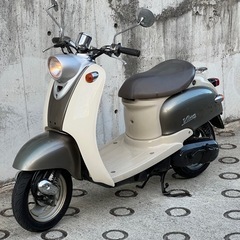 大人気セール‼️安心のバッテリー新品✨️前後タイヤまだまだ山あり🗻嬉しいオイル満タン補充済み🈵オイル交換不要⭕️継ぎ足しだけで🆗2サイクルでパワフルな走り💨5AUビーノ✴の画像