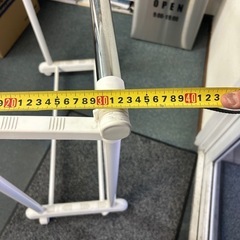 洋服かけるラック？の画像