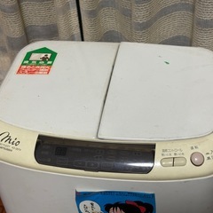 石油ファンヒーター② MITSUBISHI KD-257Vの画像