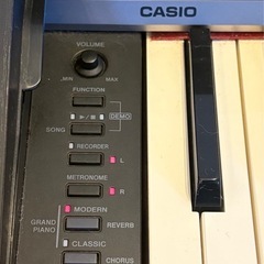 電子ピアノ　カシオの画像