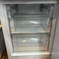 【美品  　148L】2023年製 Haier（ハイアール）ノンフロン冷凍冷蔵庫  自動霜取り機能付き の画像