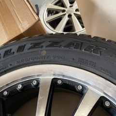 取引中⭐︎60ハリアーなどに　スタッドレスタイヤホイール付　四本セット⭐︎ブリザック　　の画像