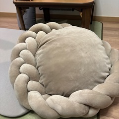 コーヒーメーカー　まとめ　ペット用品　クッション　抱き枕　枕の画像